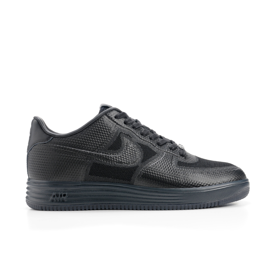 NIKE AIR FORCE 1 XXX:AF1というムーブメント | FEATURE | Mastered NIKE AIR FORCE 1 XXX:AF1というムーブメント | FEATURE | Mastered