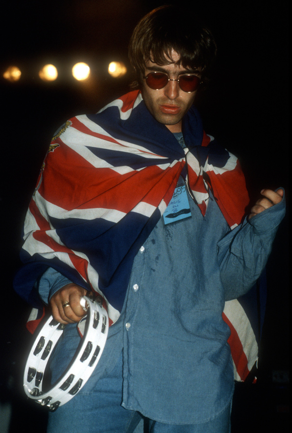 Liam Gallagher of Oasis 1995 © DALLE APRF / amanaimages 