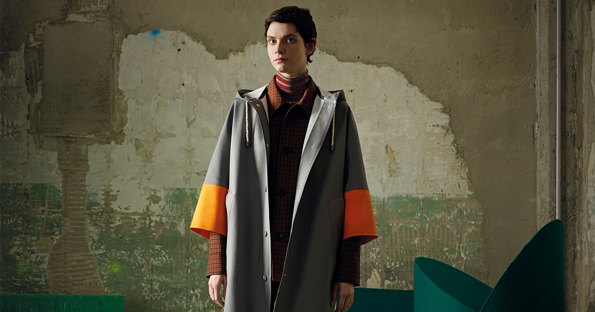 雨の日の憂鬱な気分を吹き飛ばす、MARNI × STUTTERHEIMのレインウェア。