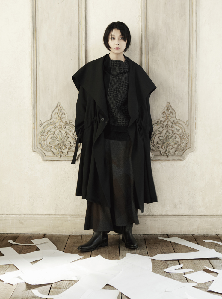 YOHJI YAMAMOTO +NOIRが最新ビジュアルに小池栄子を起用