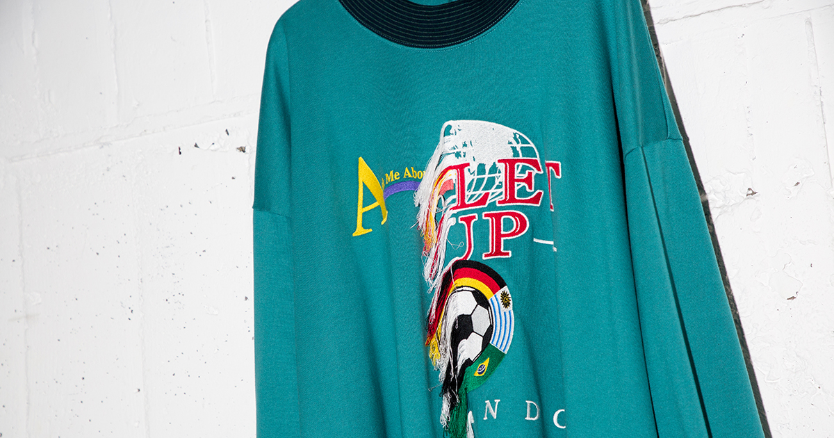 今日の逸品】doubletの半分刺繍ロンT