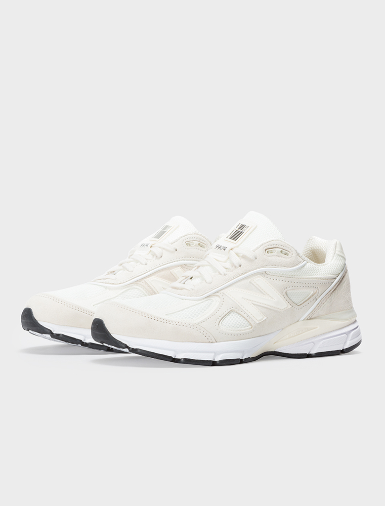 靴STUSSY × NEW BALANCE 990V4 CREAM