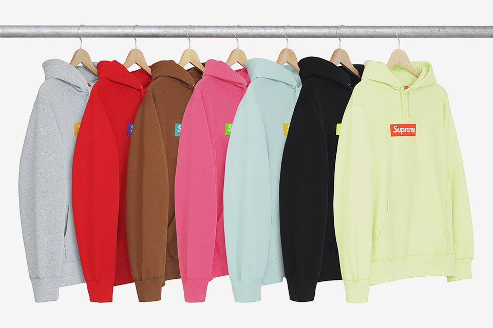 Supremeのボックスロゴパーカなど。Mastered的マストバイアイテム