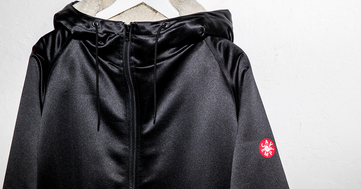 今日の逸品】C.Eの『CIRCLE OF LIGHT PARKA』