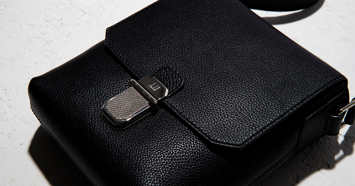 【大幅値下】Dunhill　ダンヒル　クロスボディバッグ ダンヒルカドガン クロスボディバッグ 黒 シルバー金具 メンズ