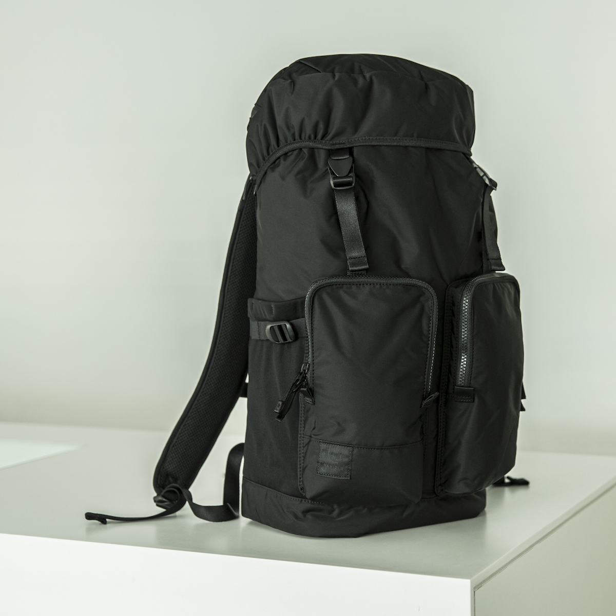 HEAD PORTER BLACK BEAUTY RUCK SACK リュック - バッグ