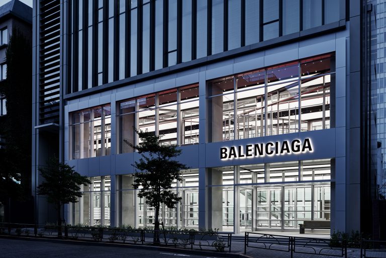 balenciaga shop
