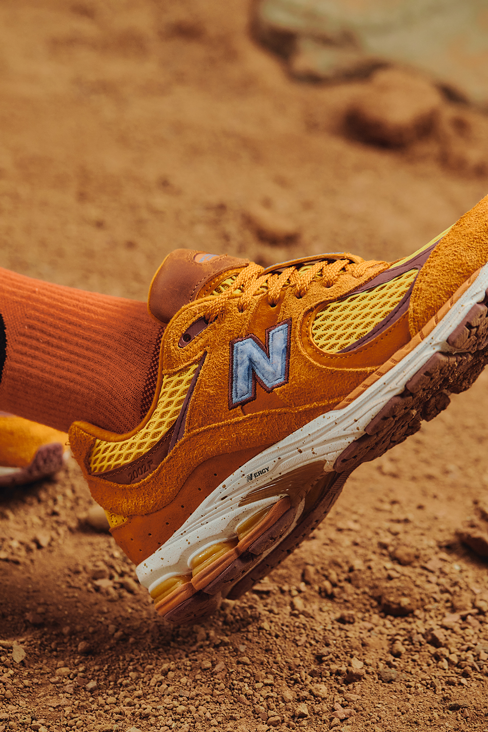 New Balance × Salehe Bemburyの『ML2002R1』