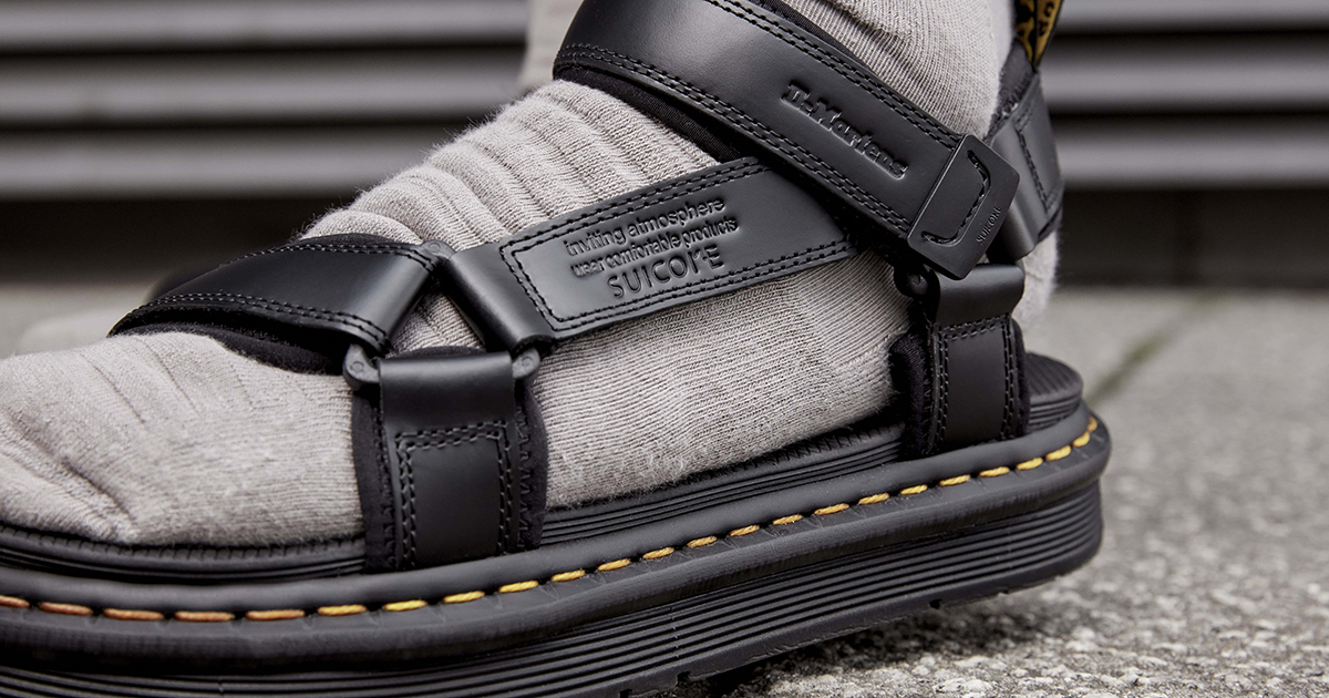 Dr.Martens × SUICOKEのコラボレーションサンダル