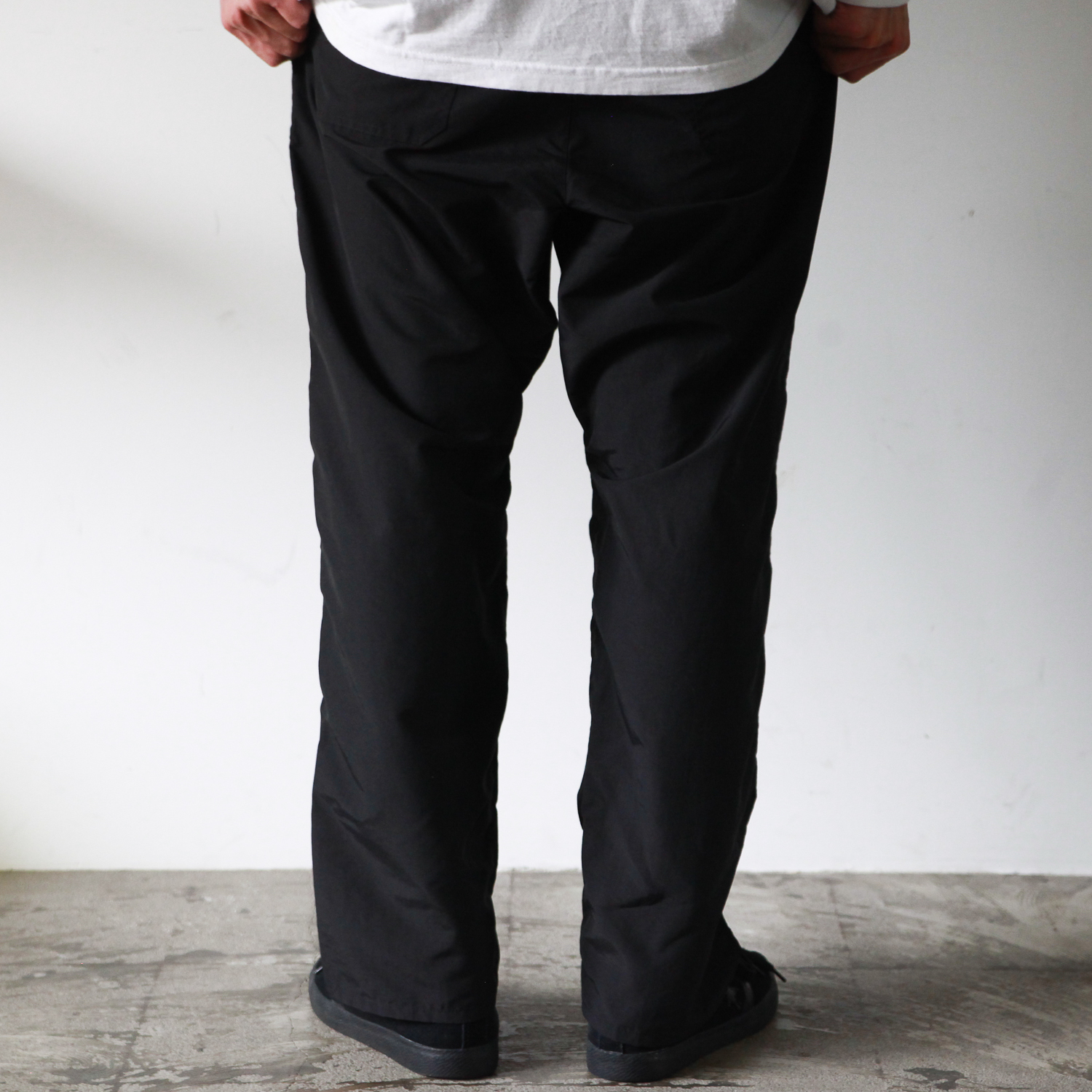 unslacks BARAILLE\u0026GARMENTS イージーパンツ