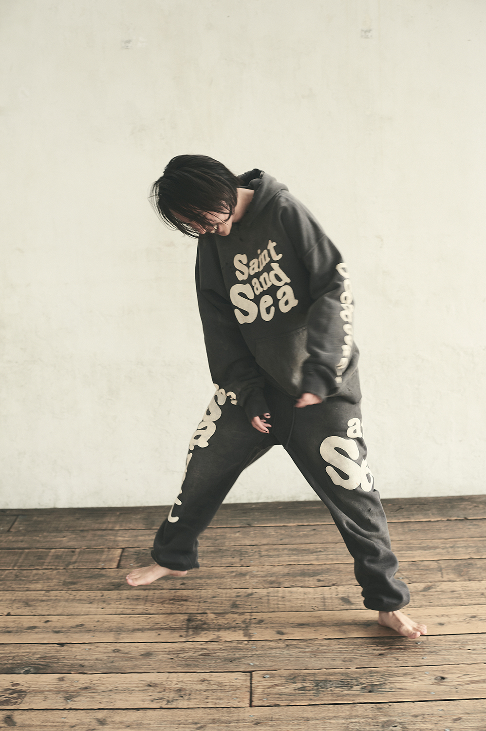 人気好評 WIND AND SEA - SAINT MICHAEL × WIND AND SEA SWEAT PANTSの