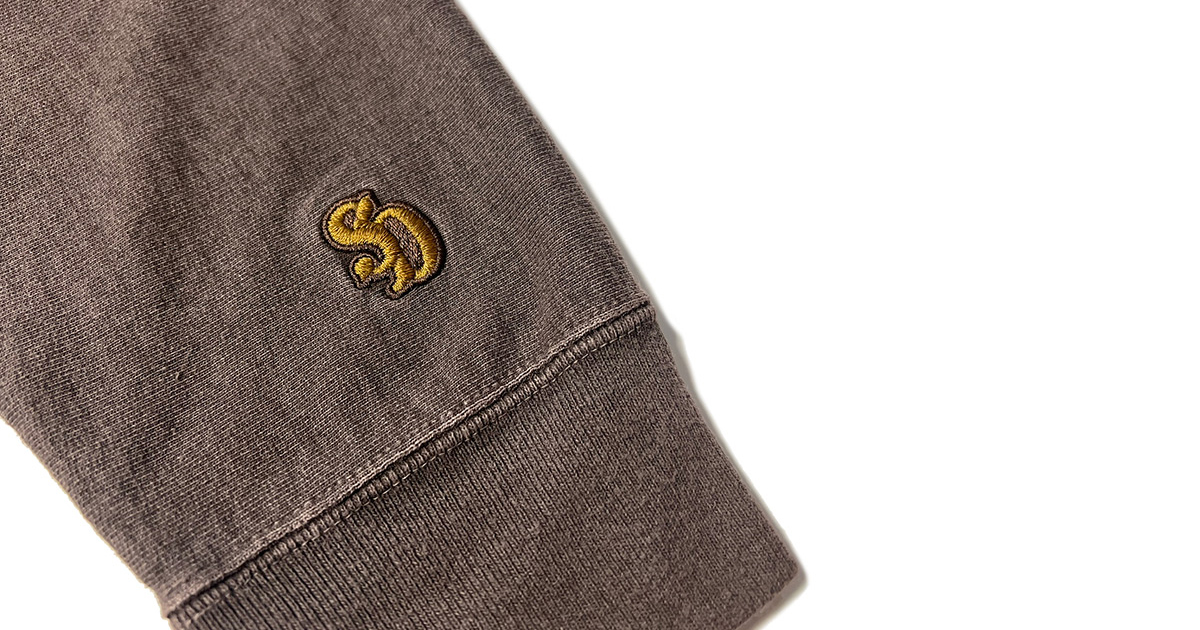 春先まで大活躍。Standard Californiaのスウェットセットアップ