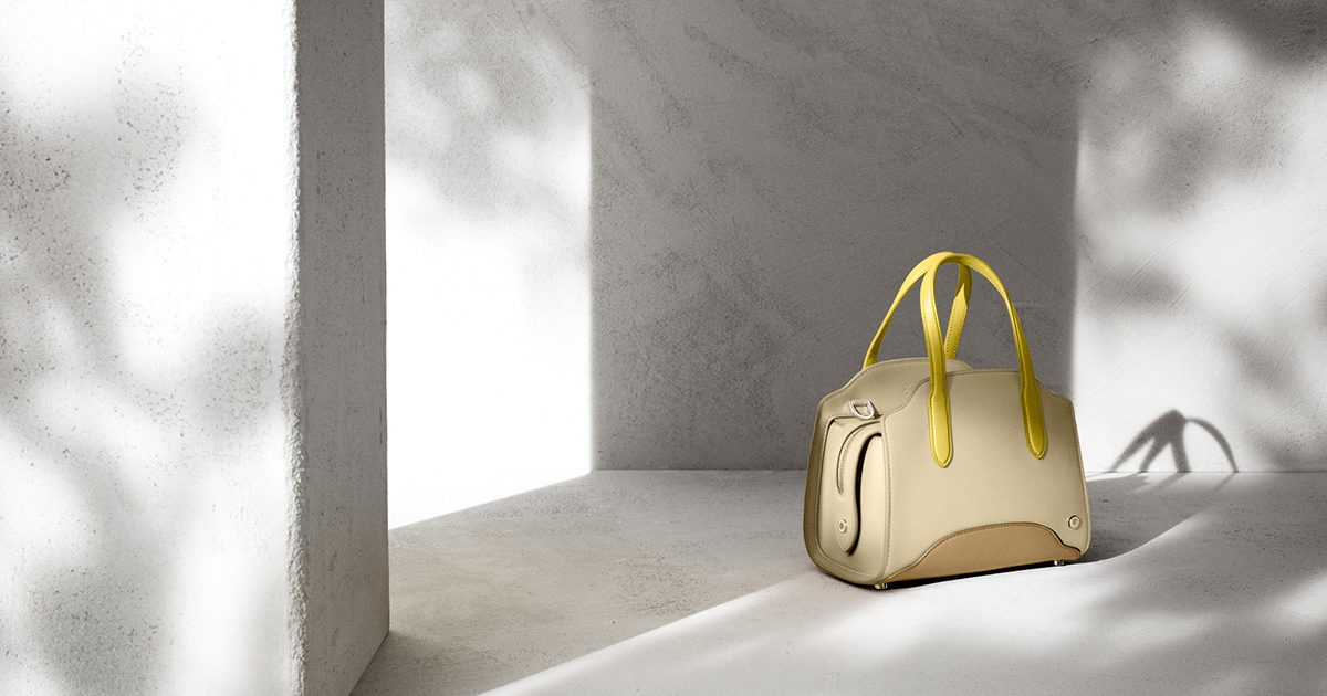 直営店【Loro Piana】Sesia ショルダーバッグ Loro Pianaのバッグ『Sesia』の新作がリリース