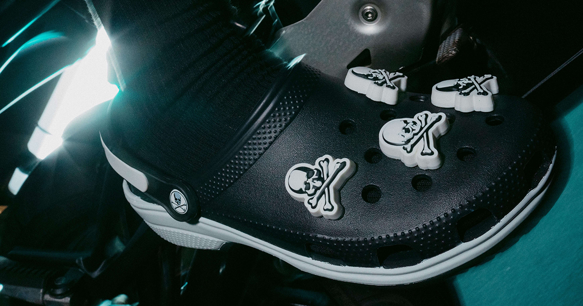 mastermind JAPAN × Crocs™の『Classic Clog』