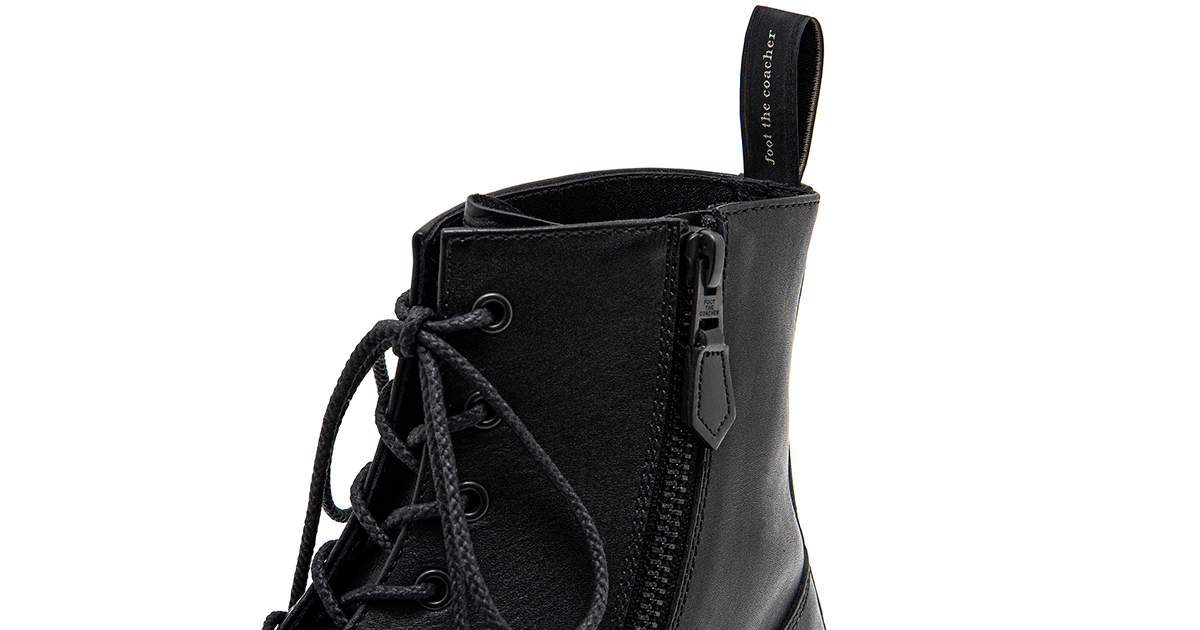 foot the coacherの定番ブーツがアップデート