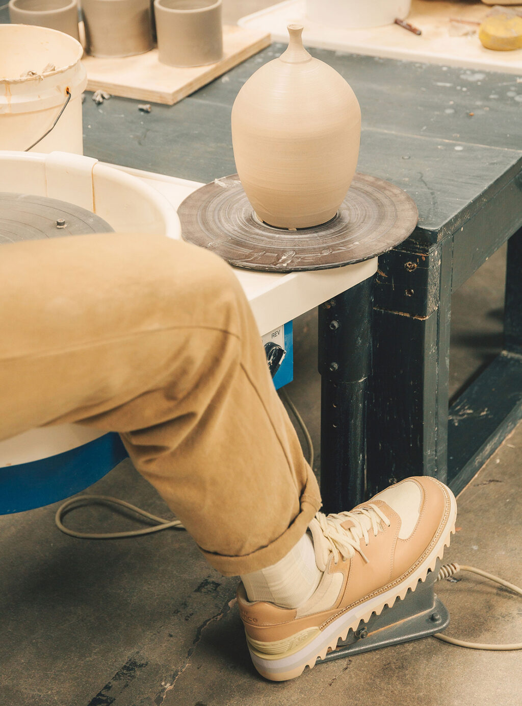 TOKYO DESIGN STUDIO New Balanceの『TDS 574 VEG-TAN』