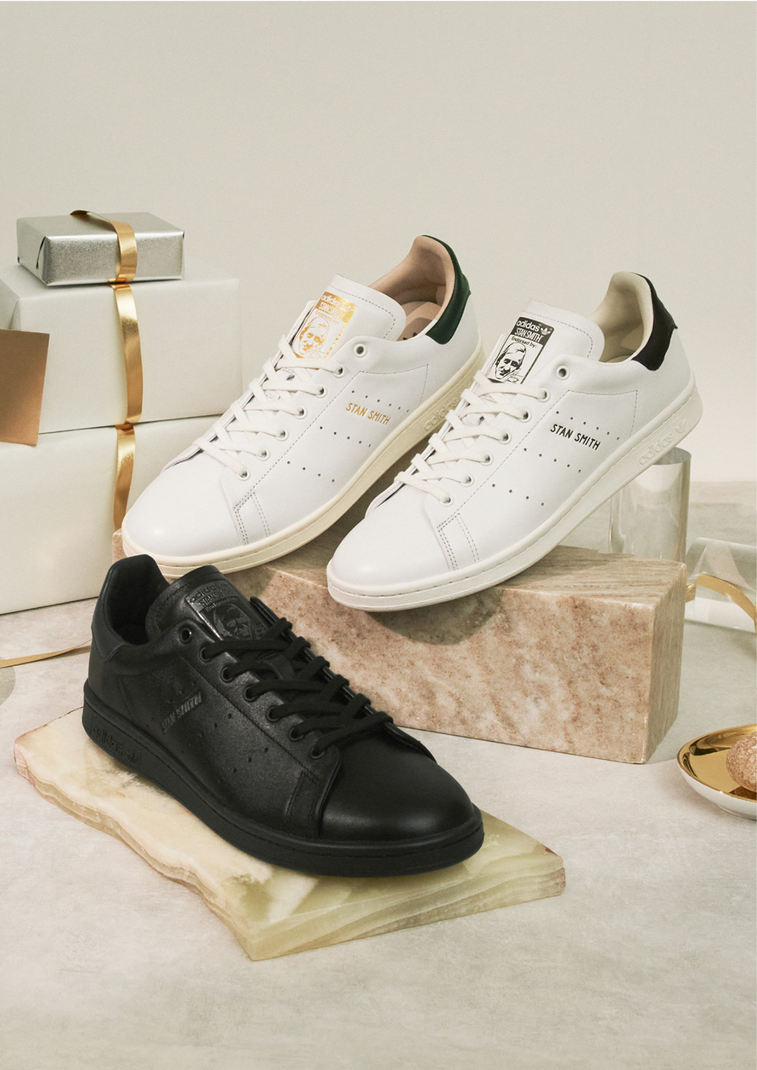 創設20周年を記念した新品 SNS 20周年レザー 27cm adidas STAN SMITH