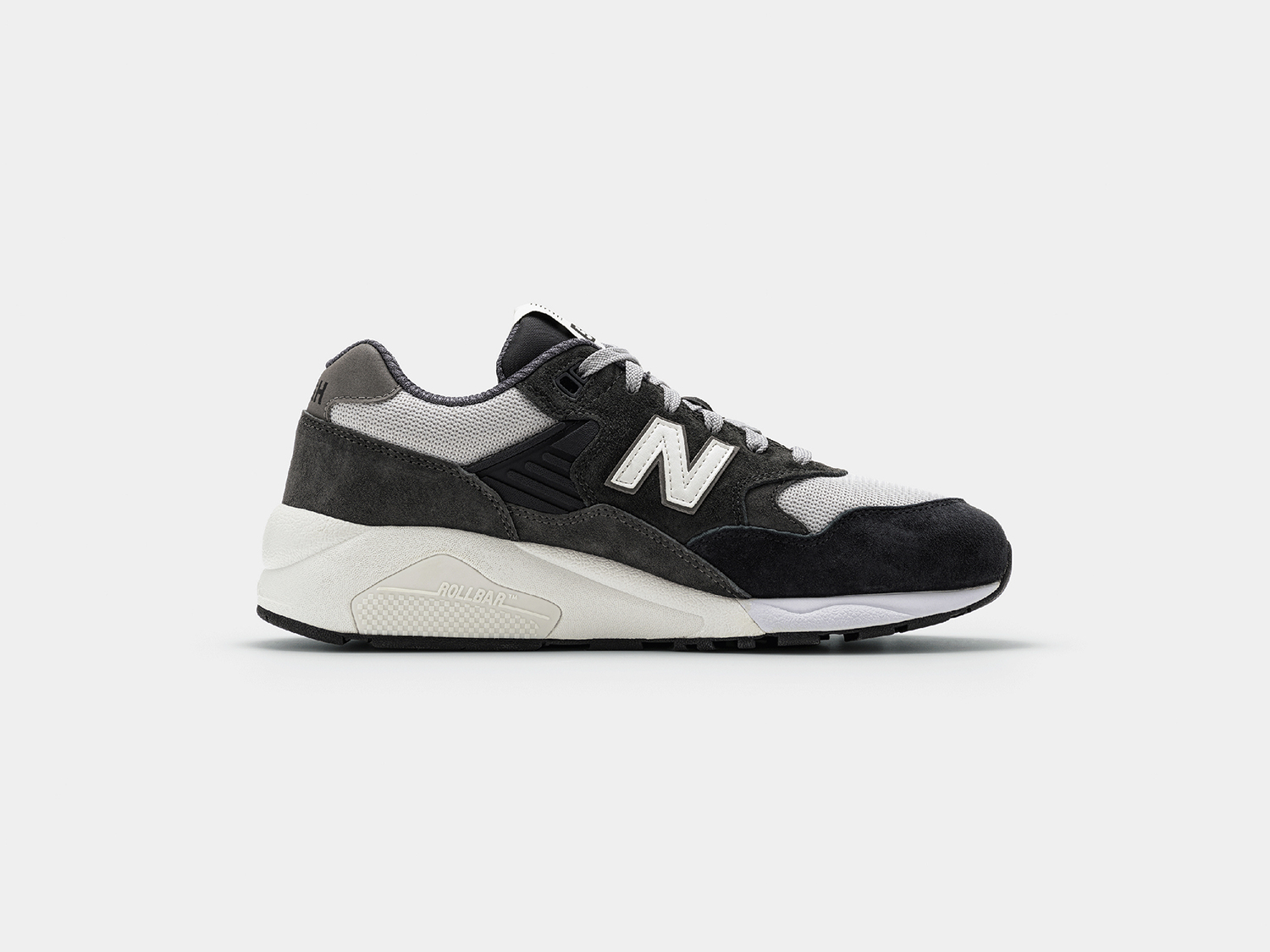 COMME des GARÇONS HOMME × New Balance 580』が5月19日にリリース