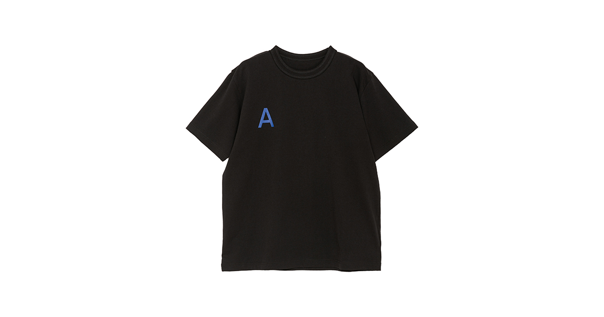 sacai  a magazine curated by サカイ tシャツ