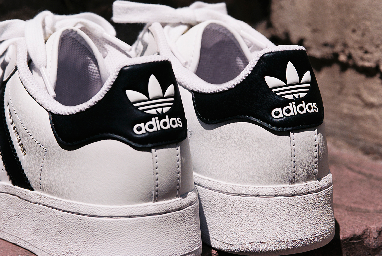 adidas Originalsのニューモデル『SUPERSTAR XLG』