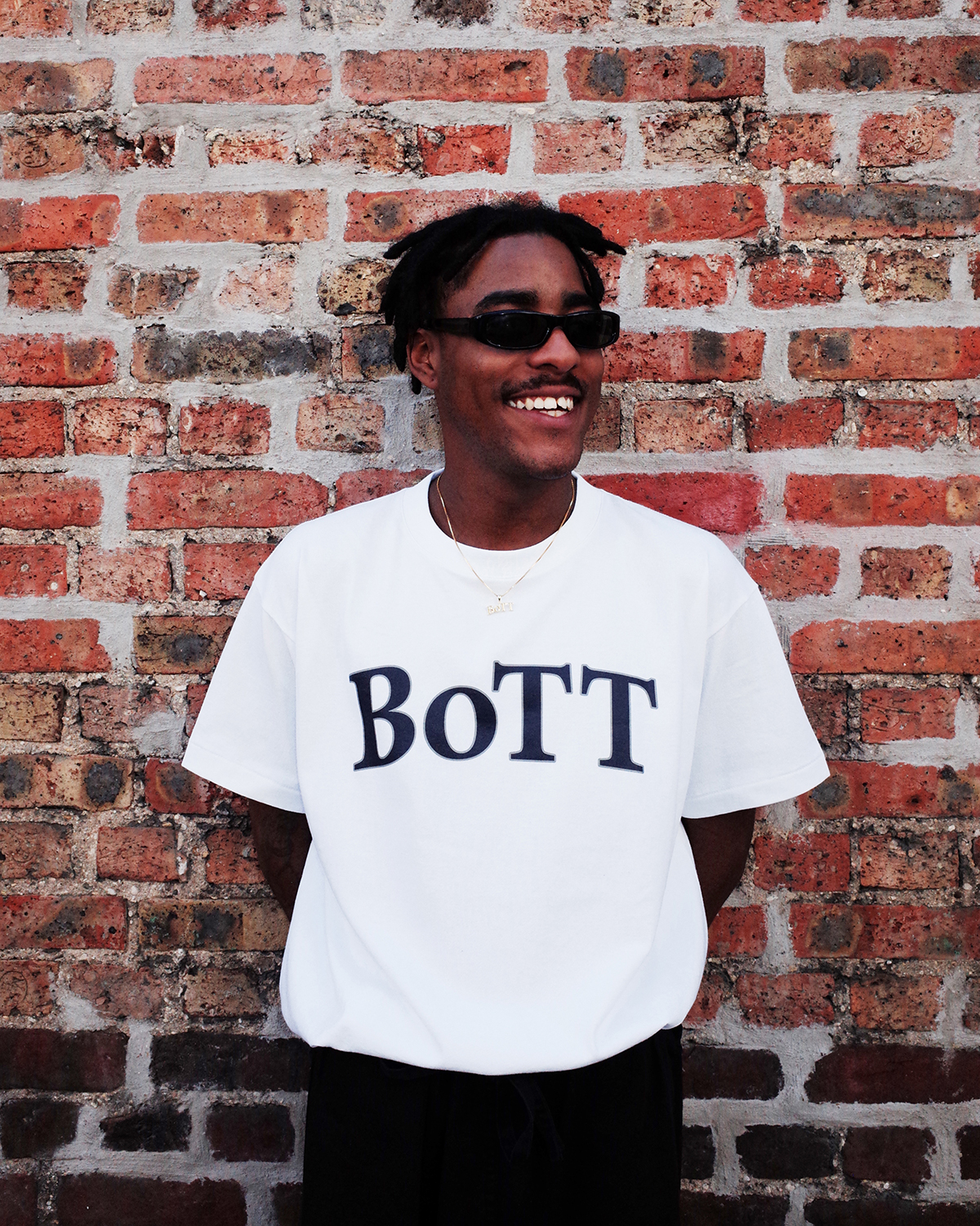 Bott OG Logo Crew Neck Black