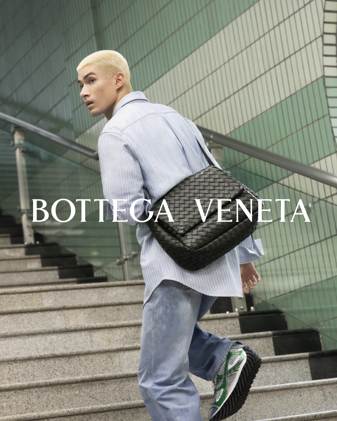 BOTTEGA VENETAの新たなユニセックススニーカー『ORBIT』