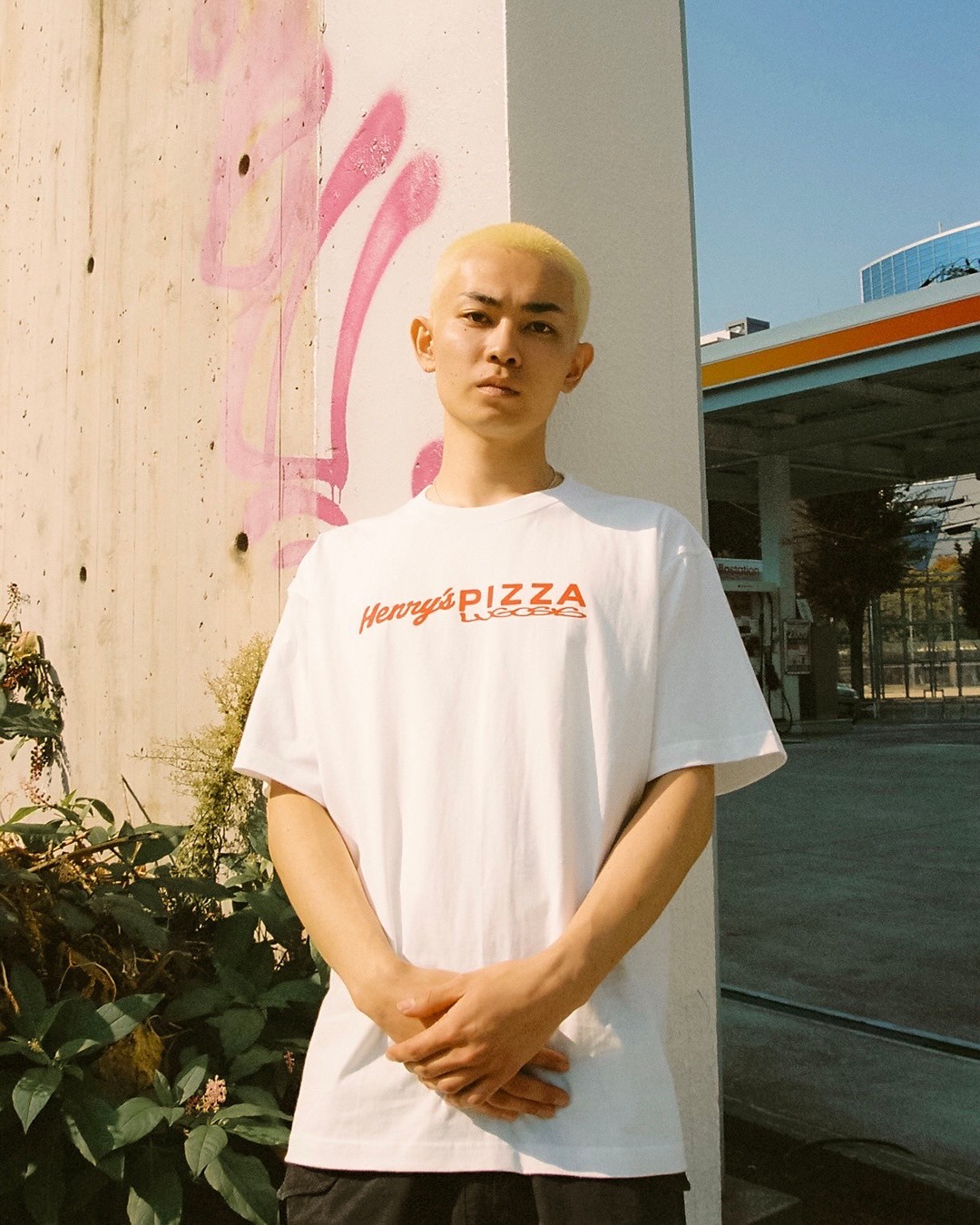 トップスVerdy Lugosis Whimsy  Henry’s PIZZA tee