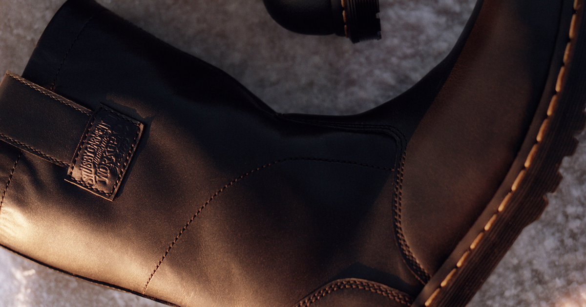 Dr.Martens × STUSSYの新作が12月13日に発売 Dr.Martens × STUSSYの新作が12月13日に発売