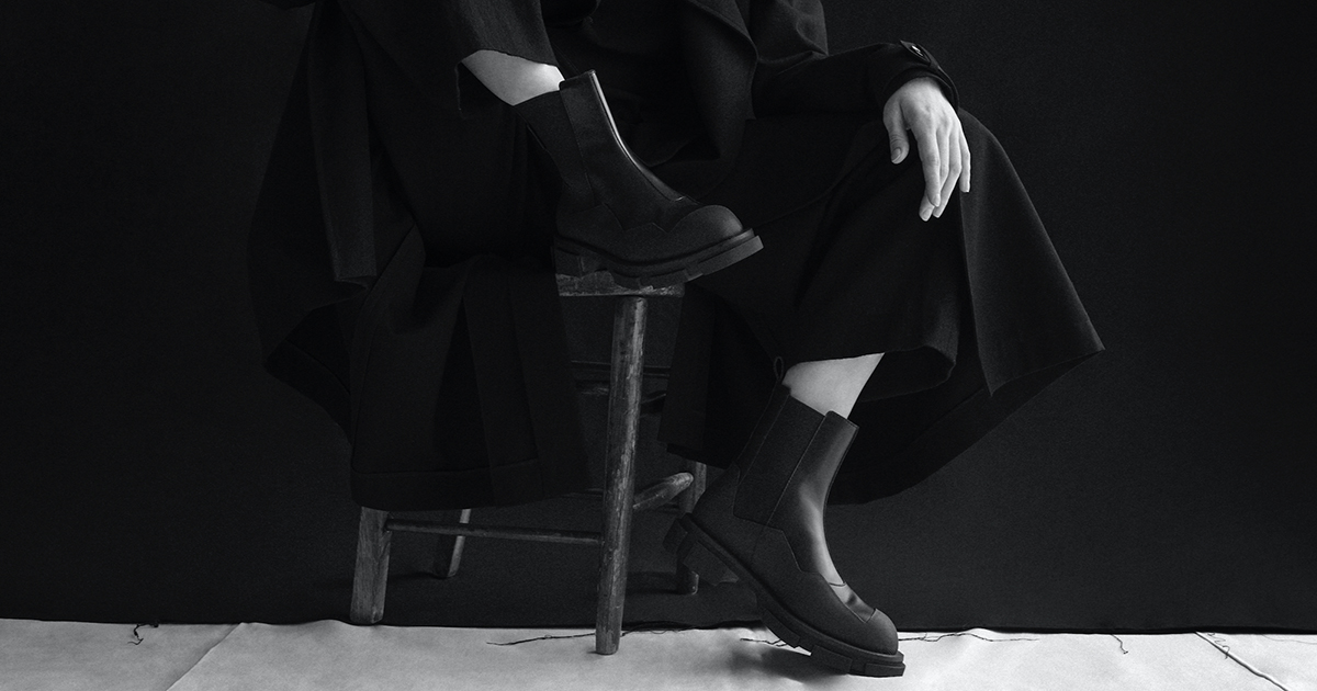 Y'sとbothによる新たなコラボレーションブーツが2月14日に発売