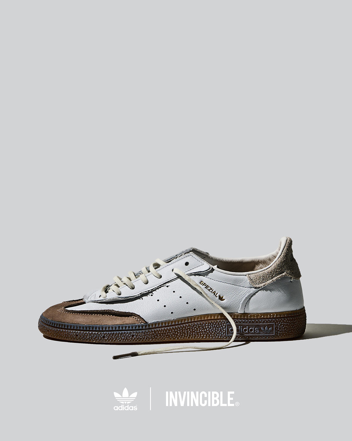 INVINCIBLE × adidas Consortiumの『Handball Spezial ”Terrace