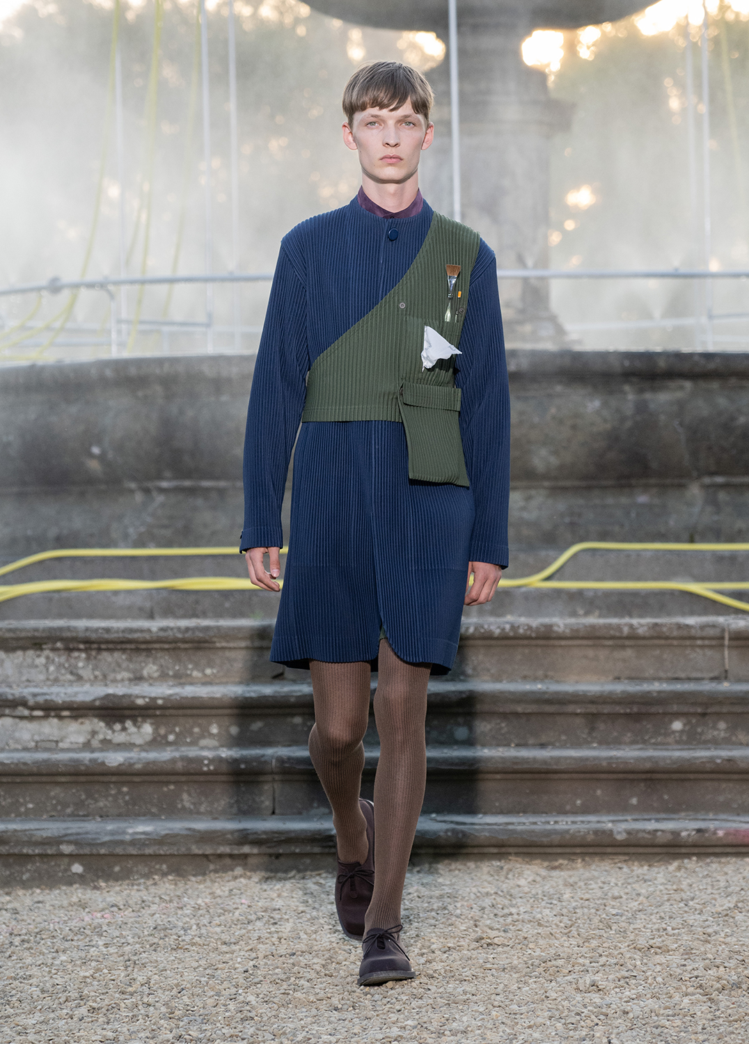 シ*ー様 美品HOMME PLISSE ISSEY MIYAKEオムプリッセイッ HOMME PLISSÉ ISSEY MIYAKE コレクション SPRING SUMMER 2022