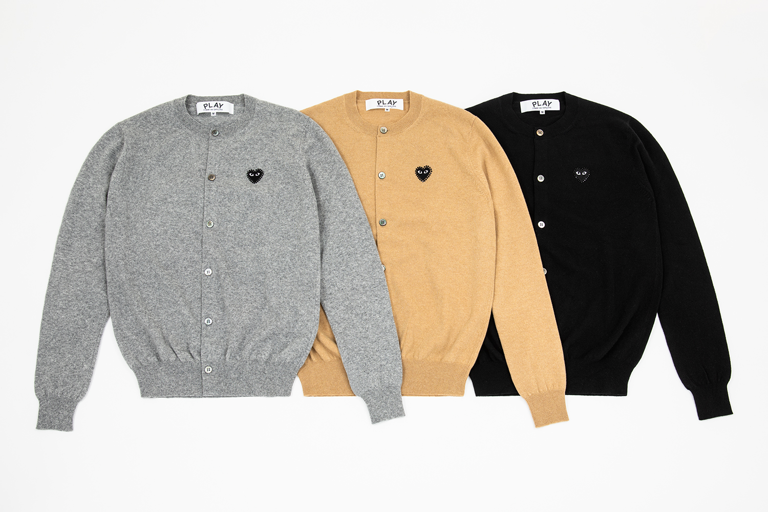 Comme des Garçons ニットアウター PLAY COMME des GARÇONSからラインストーンシリーズの新作ニット