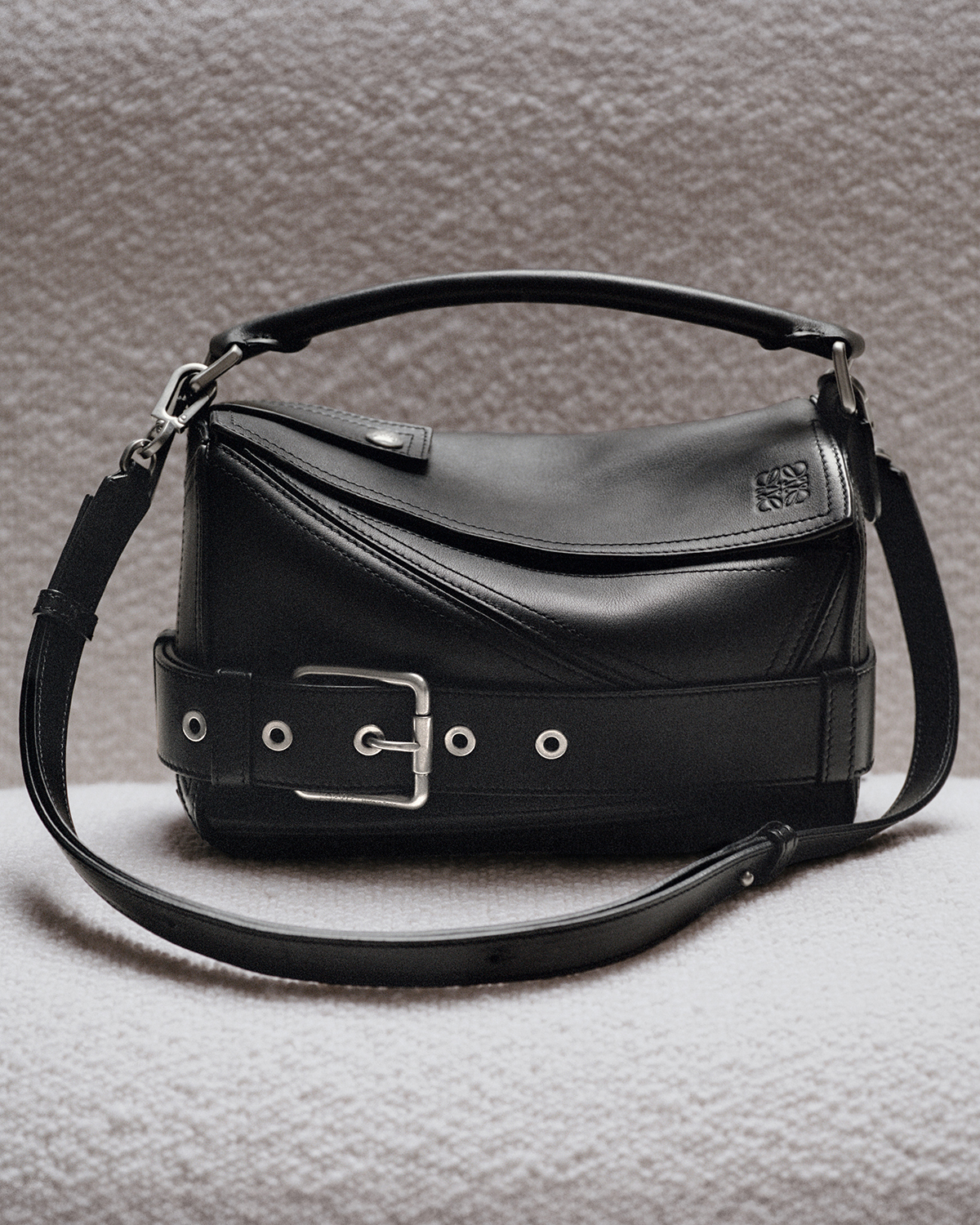 ∞∞ LOEWE ∞∞ Puzzle Biker パズル バイカーバッグ スモール パズルバッグ スモール（クラシックカーフ） ブラック - LOEWE