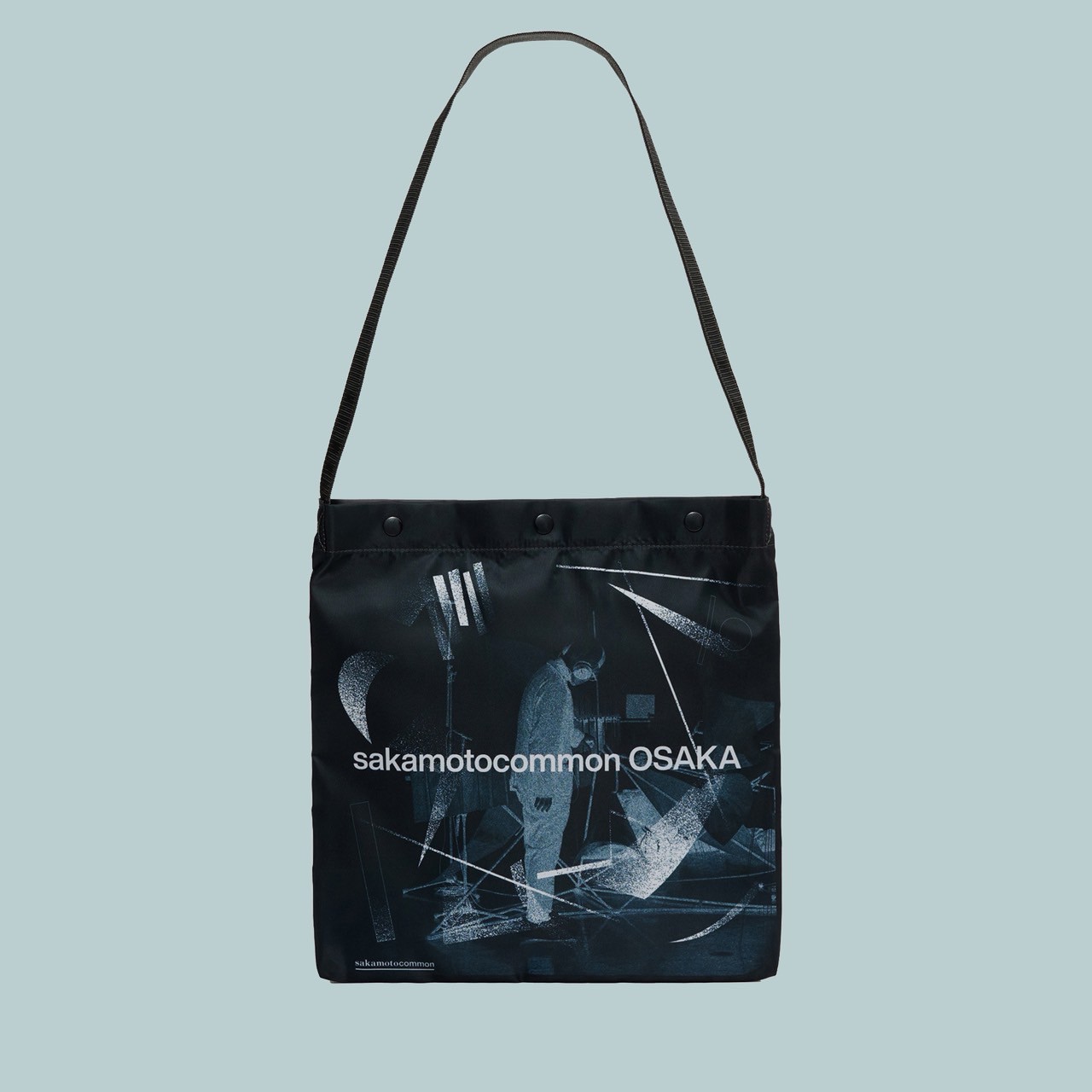 坂本龍一とPOTRによるコラボレーションアイテムが8月30日に発売