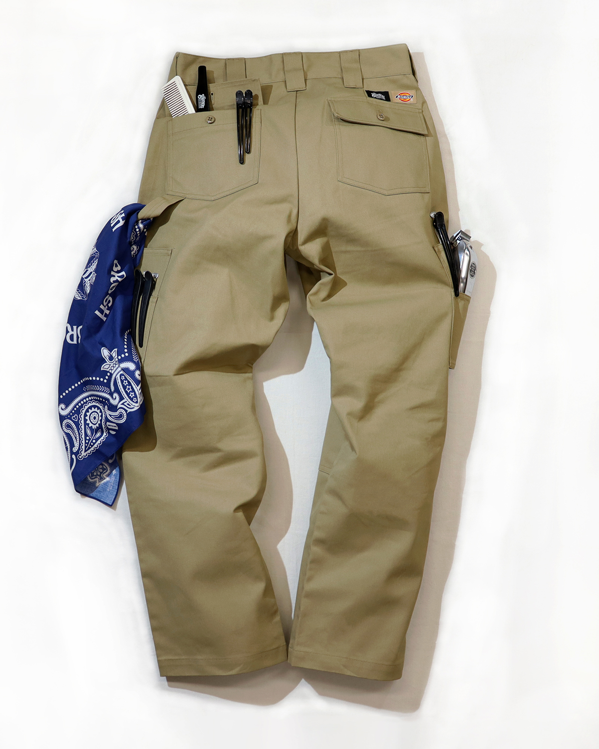 MR.BROTHERS CUT CLUB × Dickiesの『BARBER PANTS』