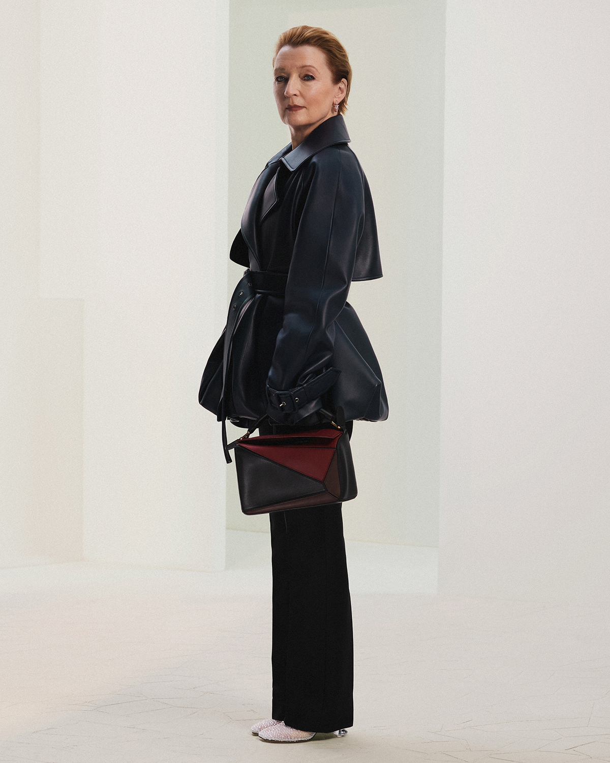 希少　Loewe ノーカラージャケット　ベルト　スエード　ミドル丈　スペイン製 LOEWEのベルテッドジャケット