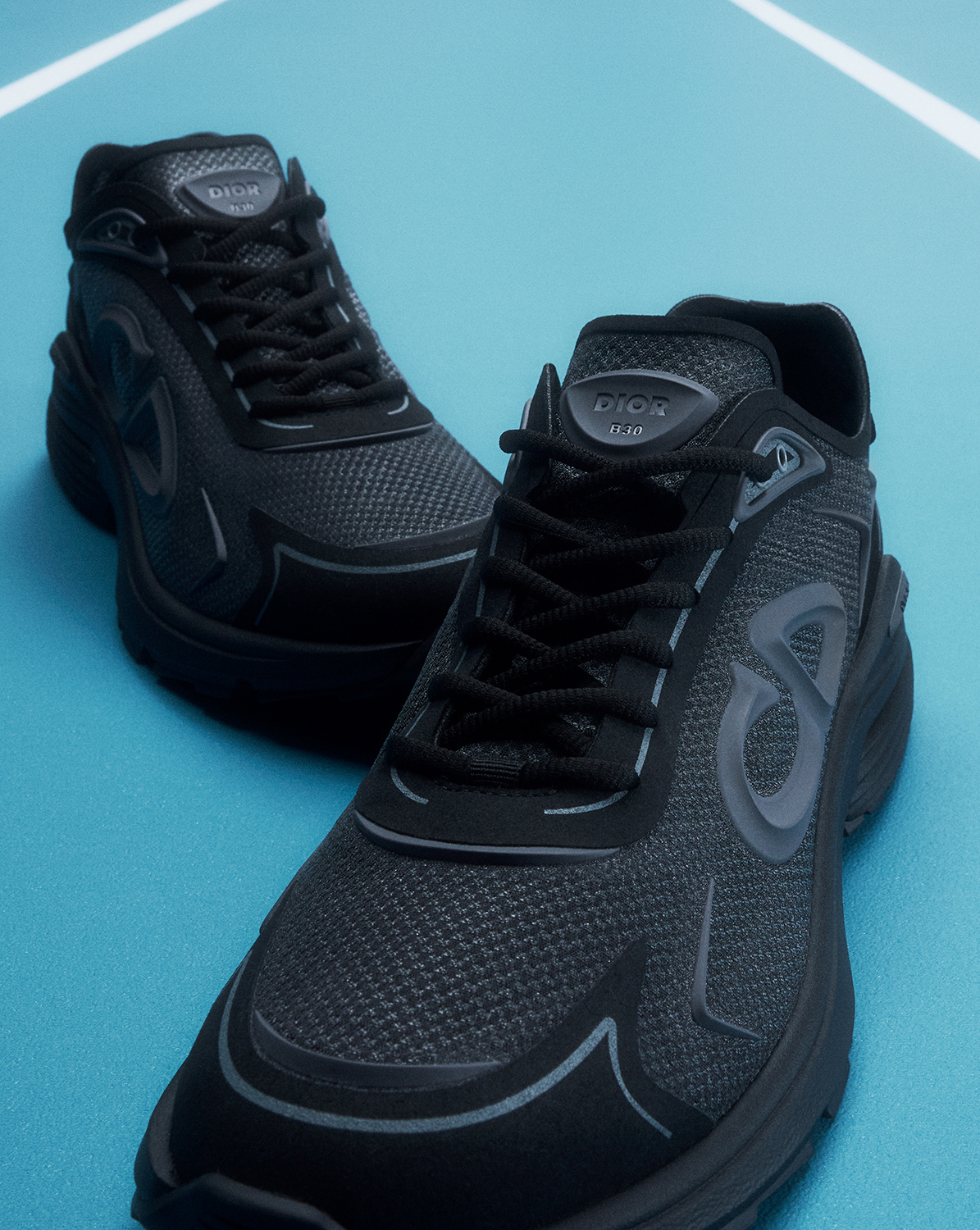 DIORの新作スニーカー『B30 COUNTDOWN TECH』