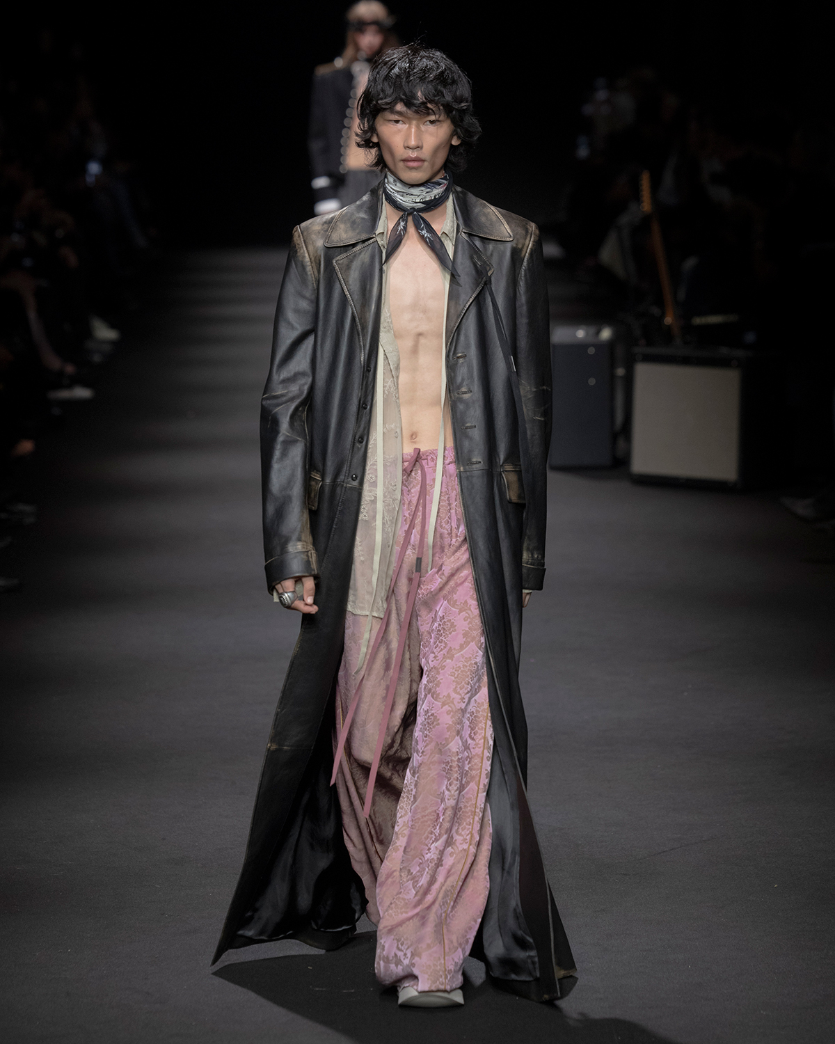 ANN DEMEULEMEESTERの2026年春夏コレクションが公開