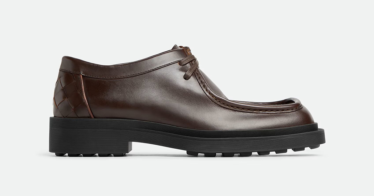 BOTTEGA VENETAの『BEN RACEUP SHOES』にダービータイプが仲間入り