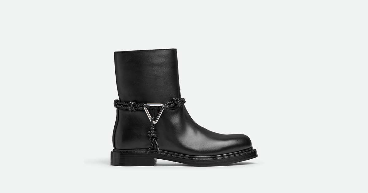 BOTTEGA VENETAの『JAMES BOOTS』
