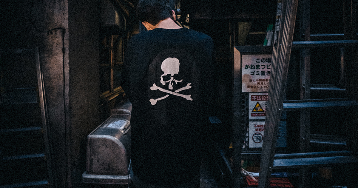 mastermind JAPANとA BATHING APE®によるコンセプトショップ 