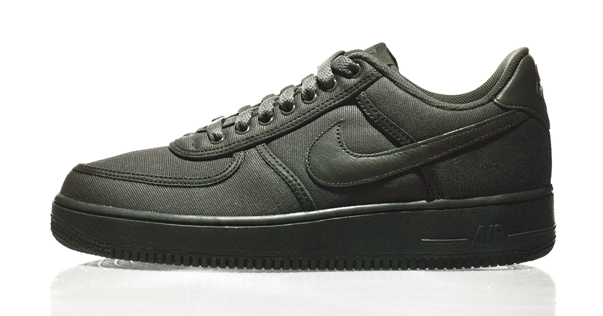 NIKE AIR FORCE 1 CVS by TUNE ”Wardrobe Unlocked”』が5月16日に発売