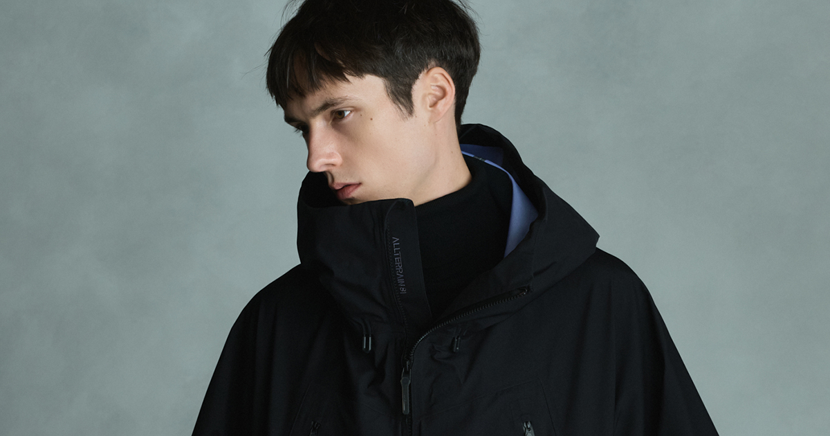 DESCENTE for Graphpaperのシェルジャケット『Oversized ZENCHIKEI』